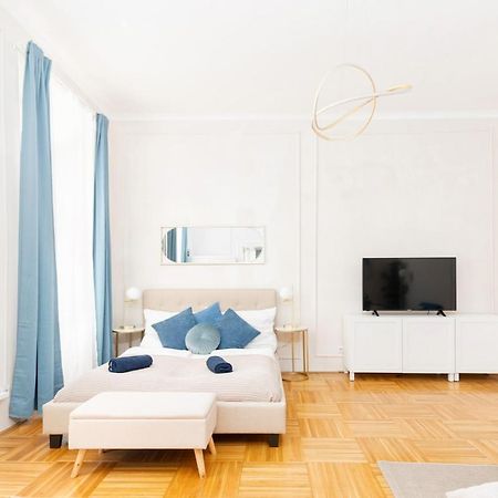 Spacious And Near Metro I Close To Parks I Akh Apartment Wien Ngoại thất bức ảnh