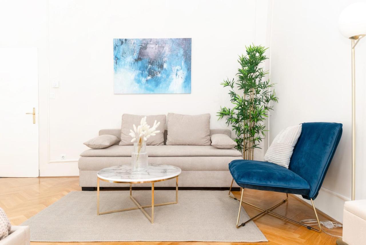 Spacious And Near Metro I Close To Parks I Akh Apartment Wien Ngoại thất bức ảnh