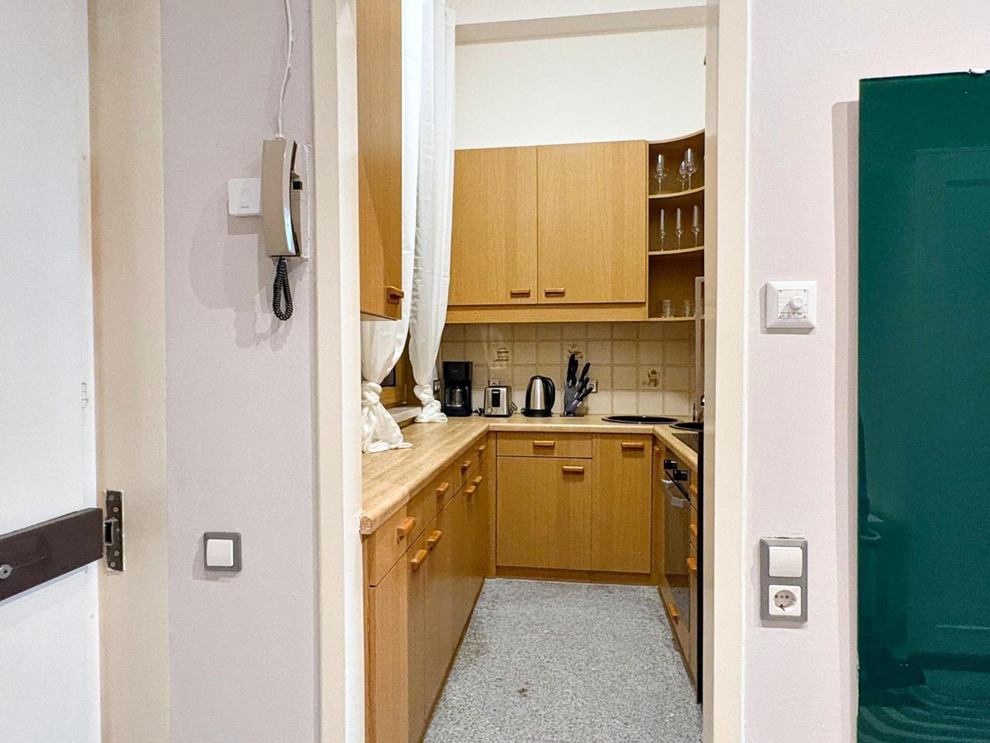 Spacious And Near Metro I Close To Parks I Akh Apartment Wien Ngoại thất bức ảnh