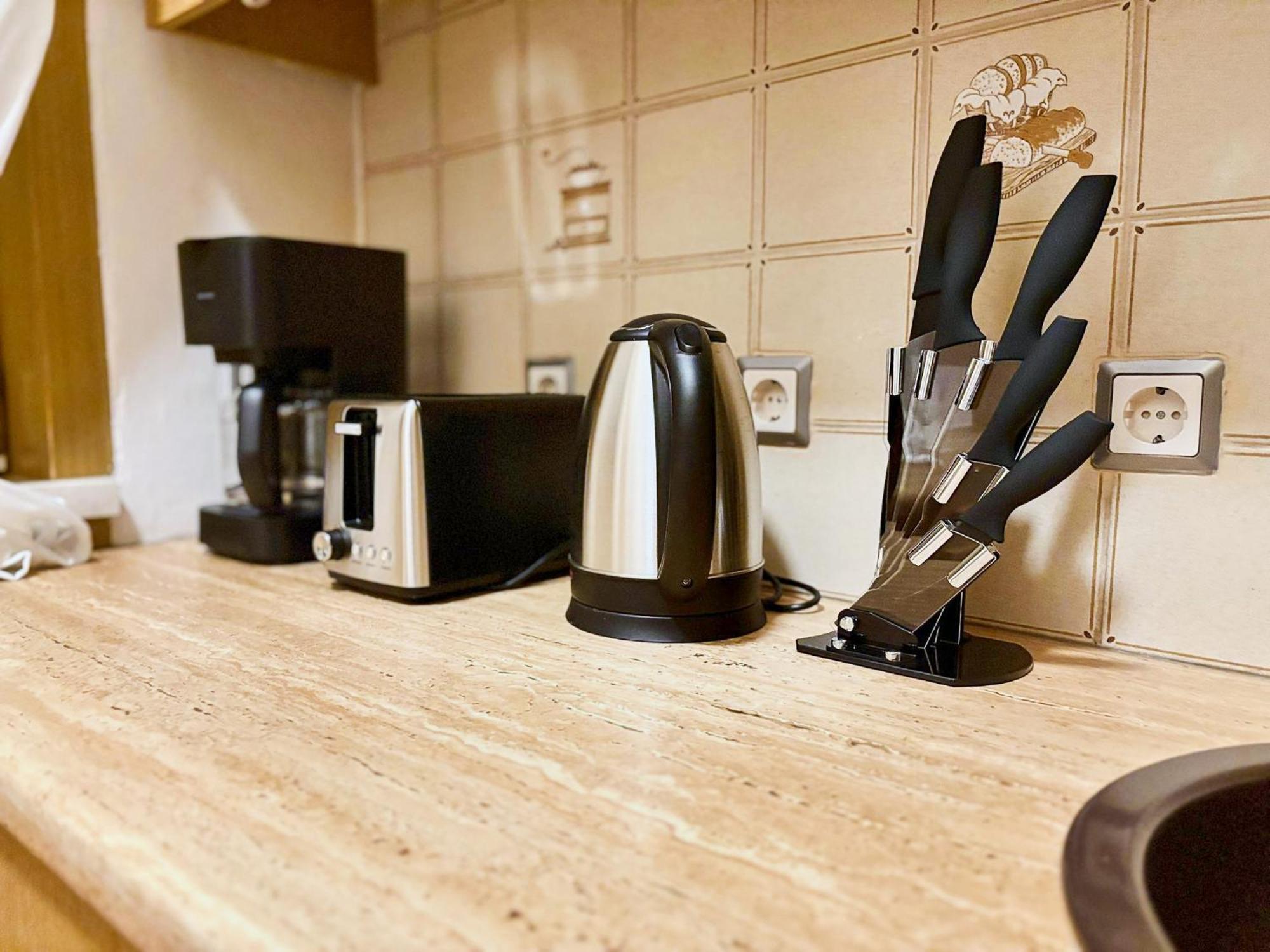 Spacious And Near Metro I Close To Parks I Akh Apartment Wien Ngoại thất bức ảnh